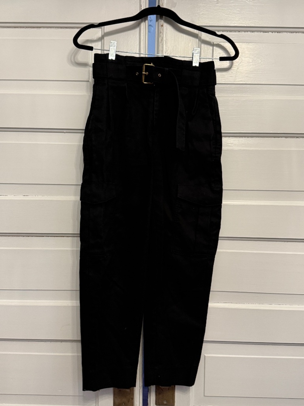 Classic tapered cargo pant in black size 0